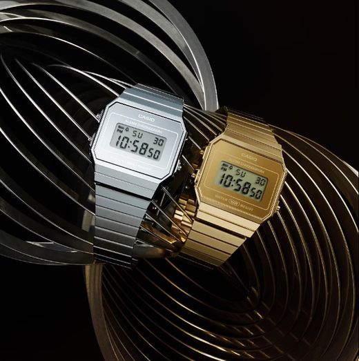 Reloj Casio digital vintage dorado plano