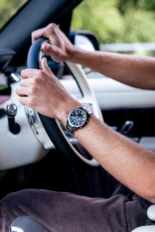 Reloj Casio Edifice Sospensione Solar Gun