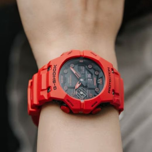 Montre Casio G-Shock Bluetooth® de couleur rouge