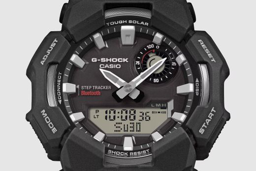 Reloj Casio G-Shock Bluetooth® Solar GA-B010 cuenta pasos en color negro