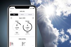Reloj Casio G-Shock Bluetooth® Solar GA-B010 cuenta pasos en color negro