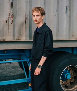 Reloj Casio G-Shock Bluetooth® Solar GA-B010 cuenta pasos en color verde