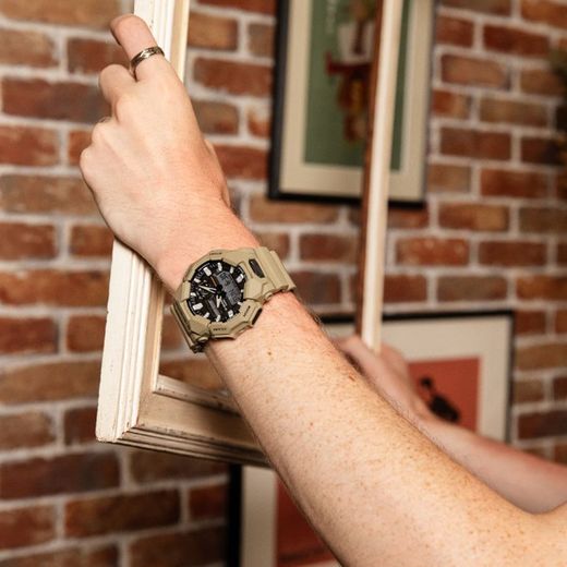 Montre Casio G-Shock GA-010 haute luminosité vert sable