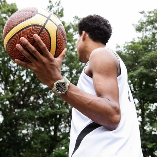 Montre Casio G-Shock GA-010 haute luminosité vert sable