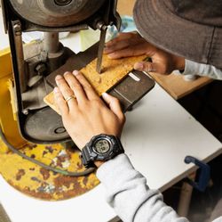 Casio G-Shock GD-010 – Hochhelle Digitaluhr in Schwarz