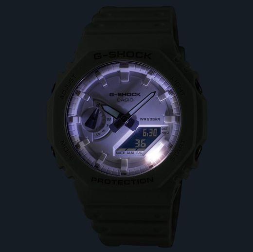 Montre Casio G-Shock GA-2100, boîtier en résine, blanc