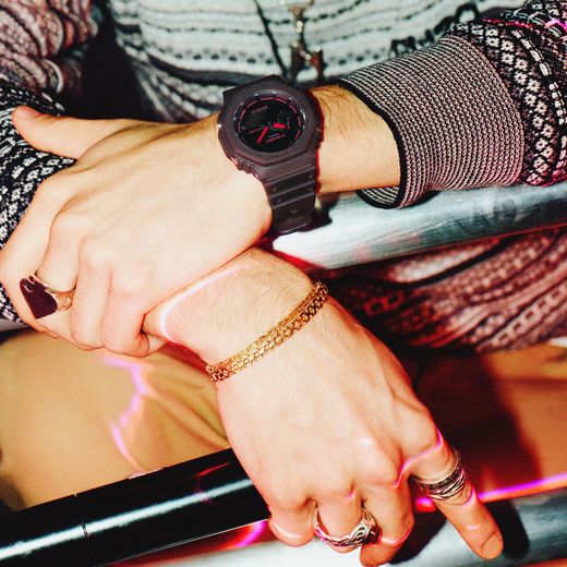 Reloj Casio g-shock GA-2100K caja de resina, en color marrón ahumado