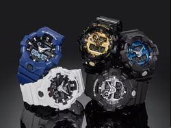 Reloj Casio G-Shock GA-710, color negro y esfera dorada
