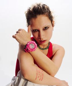 Reloj Casio G-Shock GA-V01 Trending Camuflaje Rosa