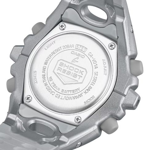 Montre Casio G-Shock GA-V01A argentée