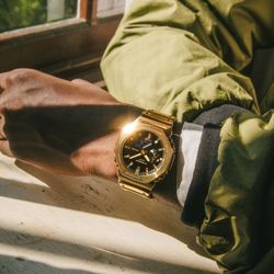 Casio G-Shock GM-2100YMG G-STEEL Golduhr