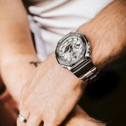 Reloj Casio G-Shock GM-2110 All Steel Plated