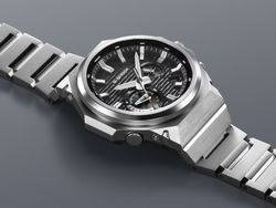 Relógio Casio G-Shock GST-B1000D Bluetooth Tough Solar Preto