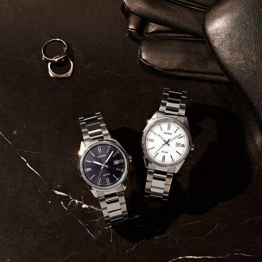 Casio Schwarze Uhr MTP-1302PD