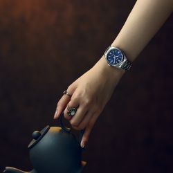 Reloj Casio Unisex Azul marino UTP-1302PD