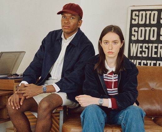 Reloj casio unisex digital plateado A168WA con esfera Marino