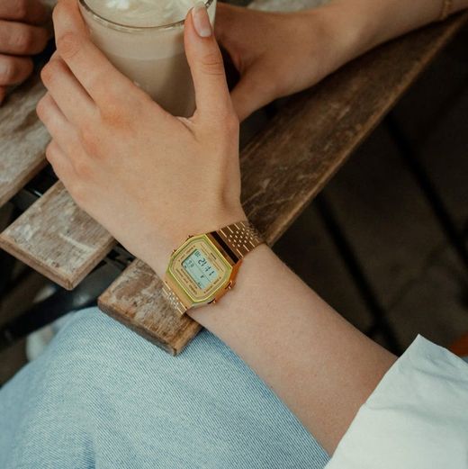 Reloj Casio Vintage Bluetooth® ABL-100 Gold