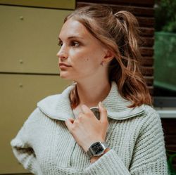 Montre Casio Vintage Bluetooth® ABL-100 Argent avec cadran négatif