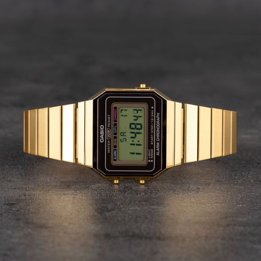 Relógio digital vintage Casio dourado