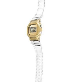 Reloj de hombre Casio cuadrado con correa transparente y caja dorada
