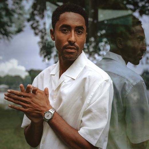 Reloj de hombre Casio Edifice EFR-S108DE con cristal de zafiro y esfera gris texturizada