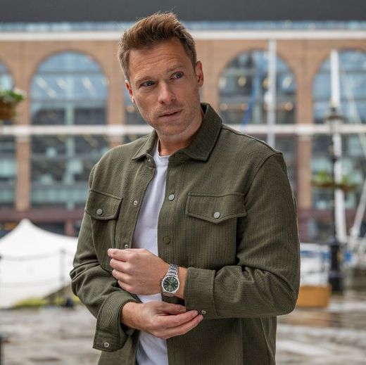 Casio Edifice Herrenuhr aus Stahl mit Saphirglas und grünem Zifferblatt