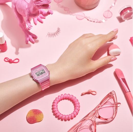 Reloj digital Casio rosa transparente