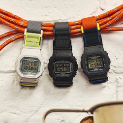 Reloj digital G-Shock DW-5600 FIDLOCK Orange