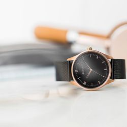 Reloj hombre acero Ip bronce con esterilla negra