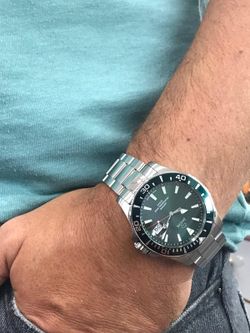 Schweizer Uhr Jaguar Mann tauchfähig 200 Meter, grünes Zifferblatt