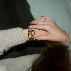 Reloj unisex Casio analógico-digital AQ-230 esfera Maquillaje