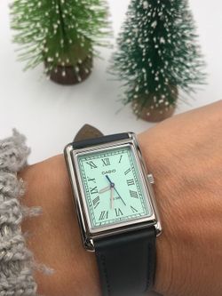 Reloj unisex Casio rectangular Azul Turquesa