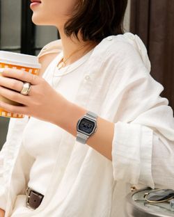 Reloj unisex vintage Casio esfera nacarada y esfera en negativo