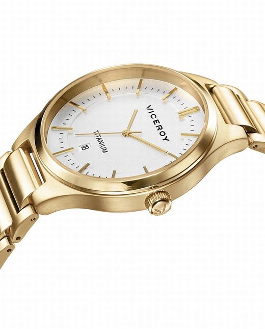 Reloj de hombre titanio Ip dorado