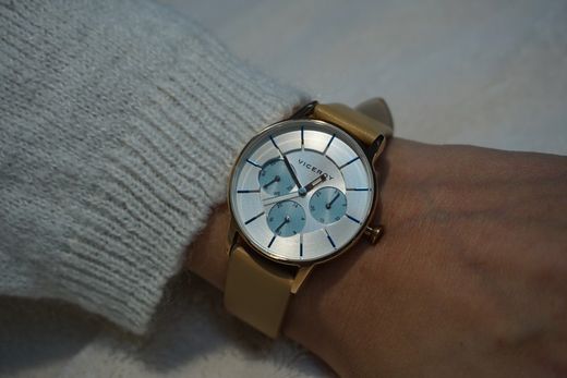 Reloj Viceroy de mujer con correa de piel marron claro