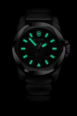 Reloj Victorinox 232028 Swiss Army I.N.O.X.