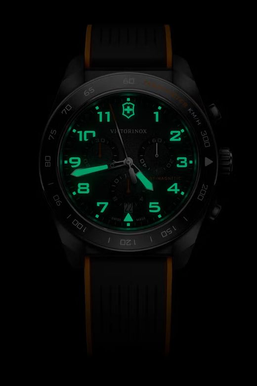Reloj Victorinox 242050 Swiss Army Crono Caucho