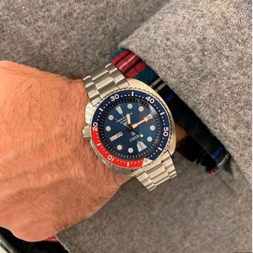 Reloj Seiko Prospex PADI Diver’s SRPE99K1 Tortuga